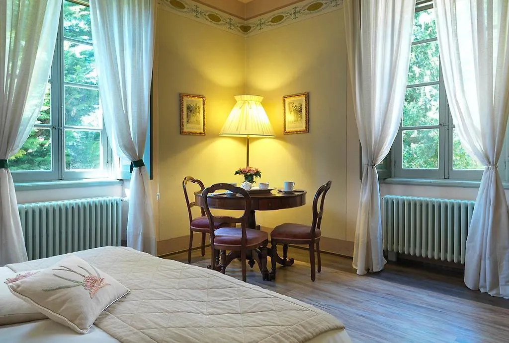La Patirana Guesthouse Zandobbio Italy