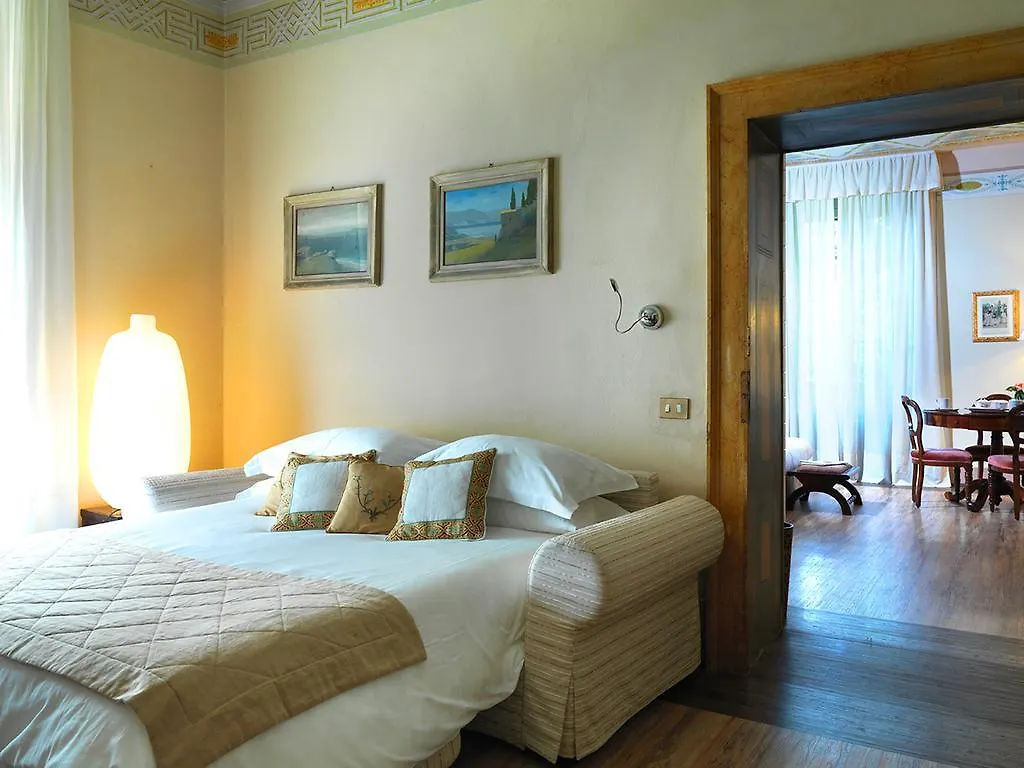 La Patirana Guesthouse Zandobbio